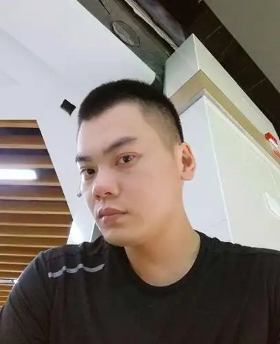 35岁离异男征婚照片(id:498165)_福建厦门征婚交友_我主良缘网