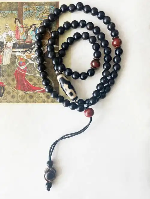 还搭配了小天眼哦#玛瑙  #天然玛瑙  #配饰分享  #天珠  #宝瓶  #宝瓶