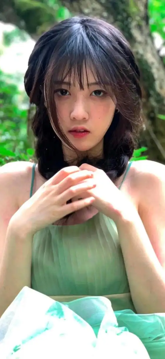 挑战分享100位美女壁纸第一天——抖音蛇姐#养眼美女# #美女# #壁纸