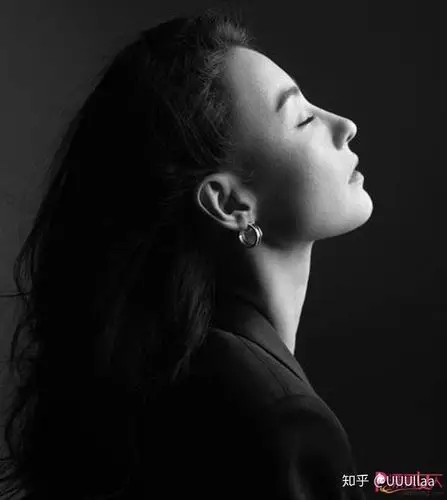 完美侧颜应该长啥样