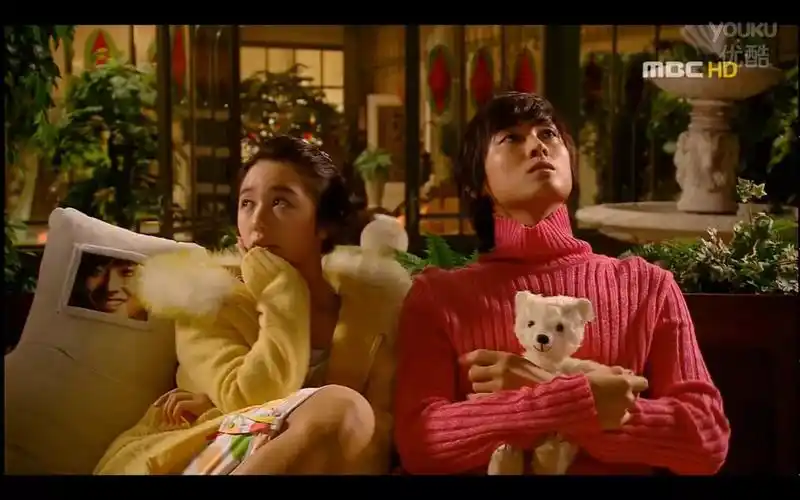 《宫》 朱智勋 尹恩惠