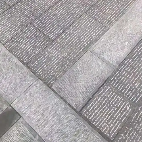 厂价直销景区庭院街道寺庙广场铺地青石板材仿古錾道荔枝剁斧面