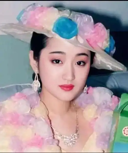 人美歌甜杨钰莹