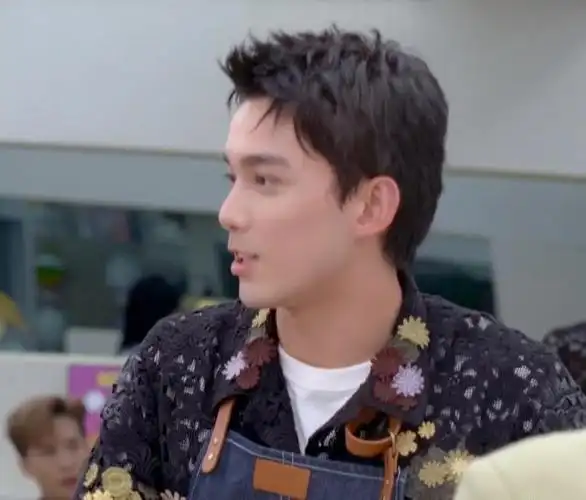 赵丽颖成团宠吴磊走心聊梦想刘彰游戏黑洞实锤