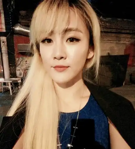 图歌手陈梓童黑色幽默获中国好声音第四季全国总决赛亚军