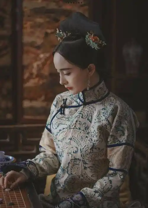 时隔八年,杨幂再演清宫戏,晴川回来了,你心里有什么感触吗?