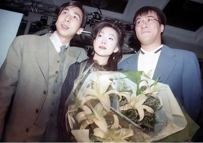 回顾林忆莲李宗盛为她离婚陈辉虹等她20年今57岁却孤单一人