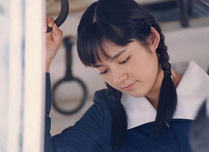 做妈妈果然不一样!早期韩佳人出席活动,产后复出美爆灯!