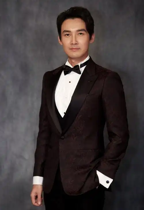 张铎2020国剧盛典帅气图片写真[8/9]_明星_美桌网