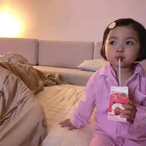 可爱萌娃干饭头像_腾讯新闻