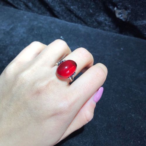 时乾 饱满樱桃红净水血珀戒指 925银琥珀活口戒子 图片色