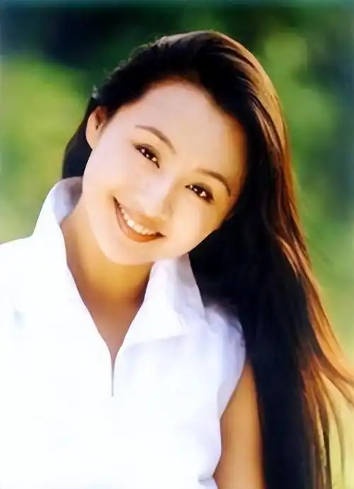 当红女星曹颖带男友回家,被老爹嫌弃,两人大吵一架男友摔门而去|演员