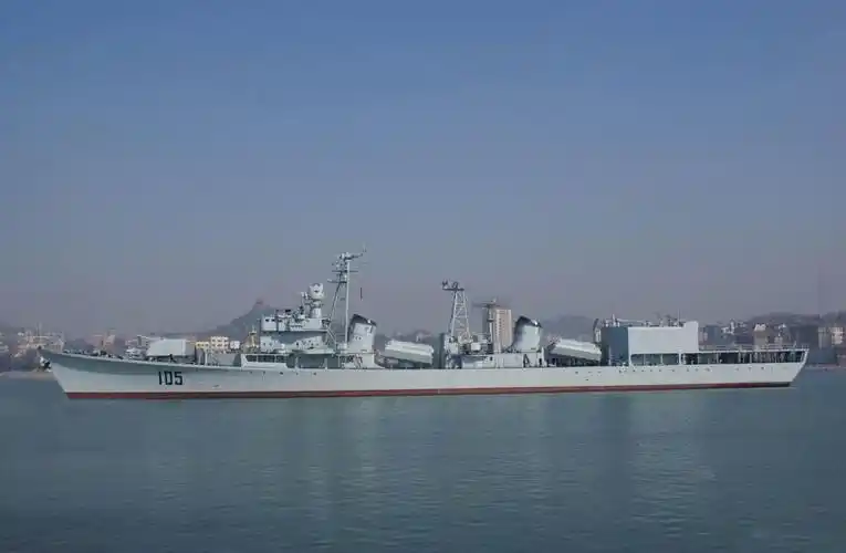 中国海军"旅大"级导弹驱逐舰zt