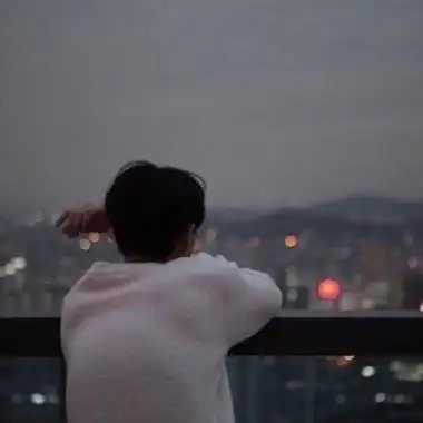 qq男生孤独伤心头像 男生头像图片大全 -【爱个性】