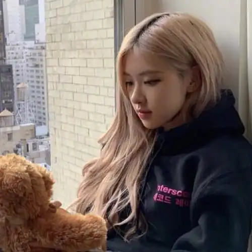 rose罗婕女士 头像 超有气质 氛围美女