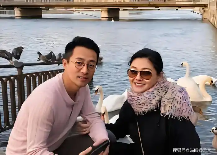 汪小菲官宣与女友结婚,大s祝福引发网友热议