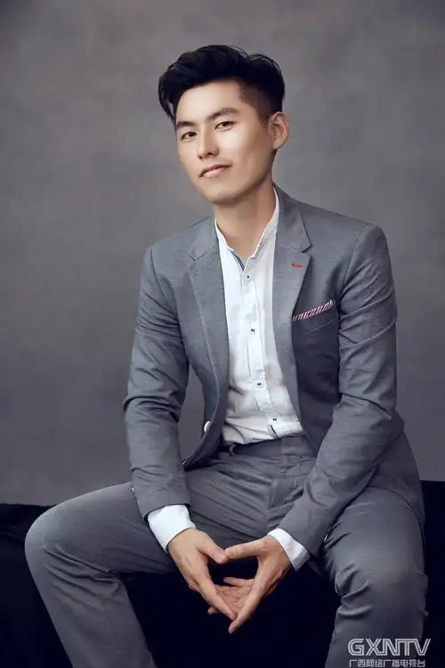 广西网络广播电视台2019-11-13 15:48:37山东济南人,现主持全国十佳