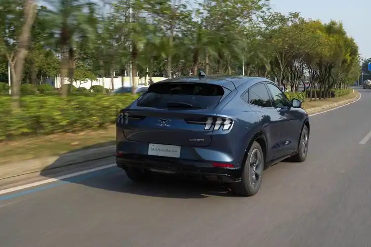 电马亦是马,灵魂仍不灭!试驾福特mustang mach-e