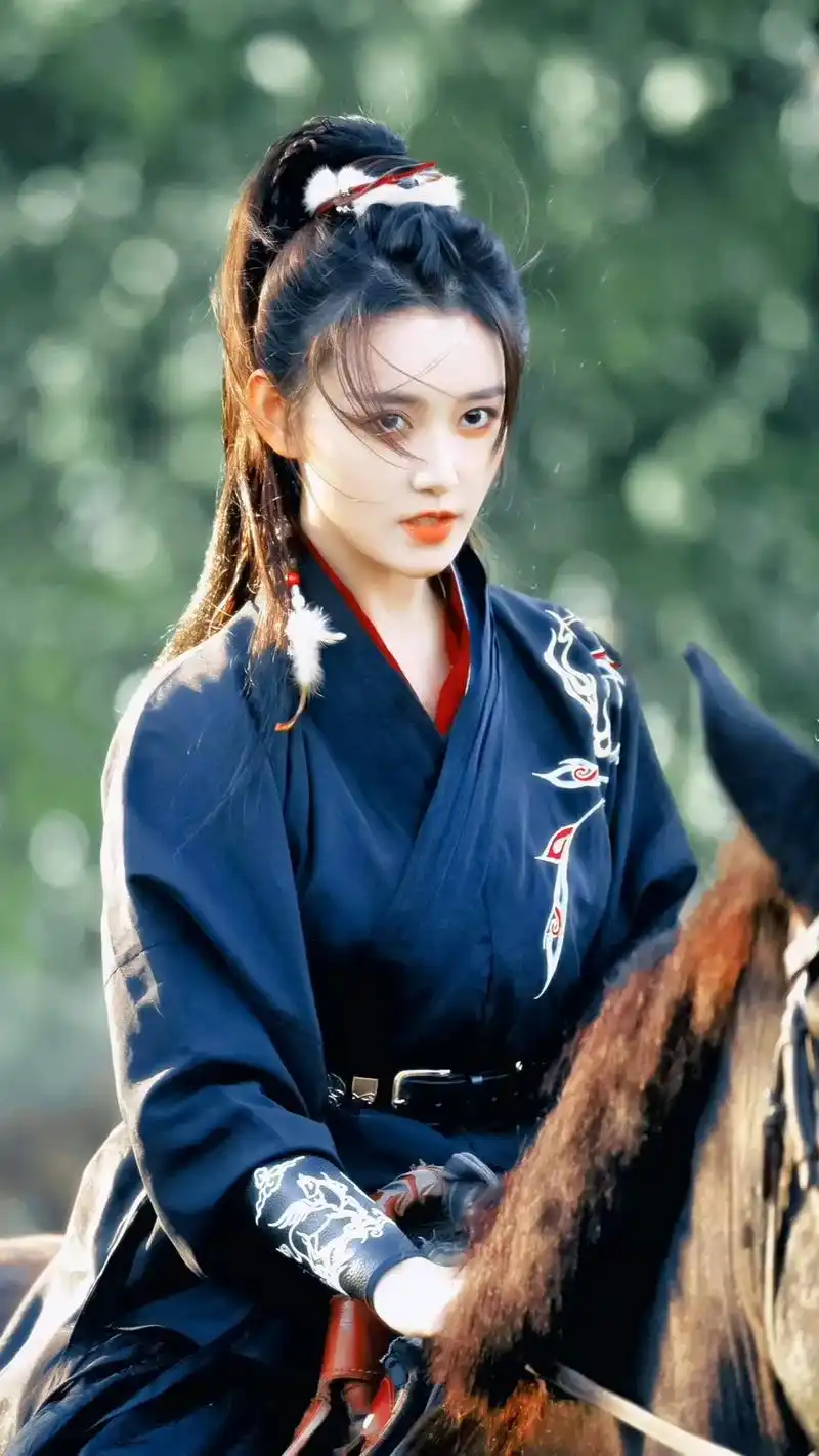 蒋依依 天选古装女主 - 抖音