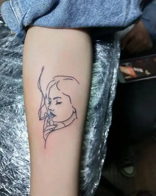 线条纹身图片_手臂纹身图案