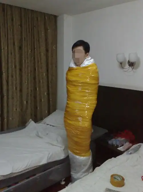 10月天的木乃伊