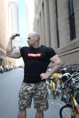 活动| 世界健美冠军来啦!巴沙来啦!_中健集团健身俱乐部sinofit