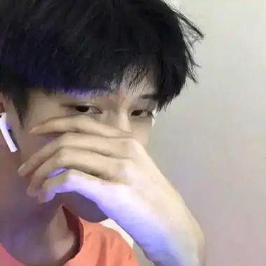 撩妹头像男真人自拍