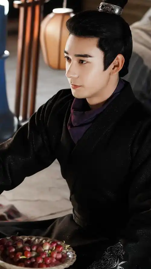 东宫 陈星旭 李承鄞