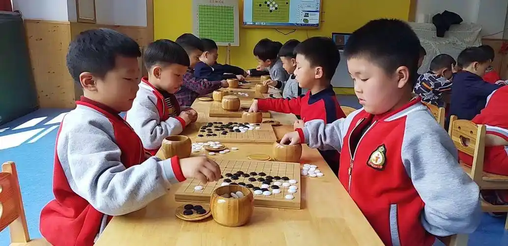 让孩子遇见围棋爱上围棋&城北幼儿园围棋暑假班招生啦!