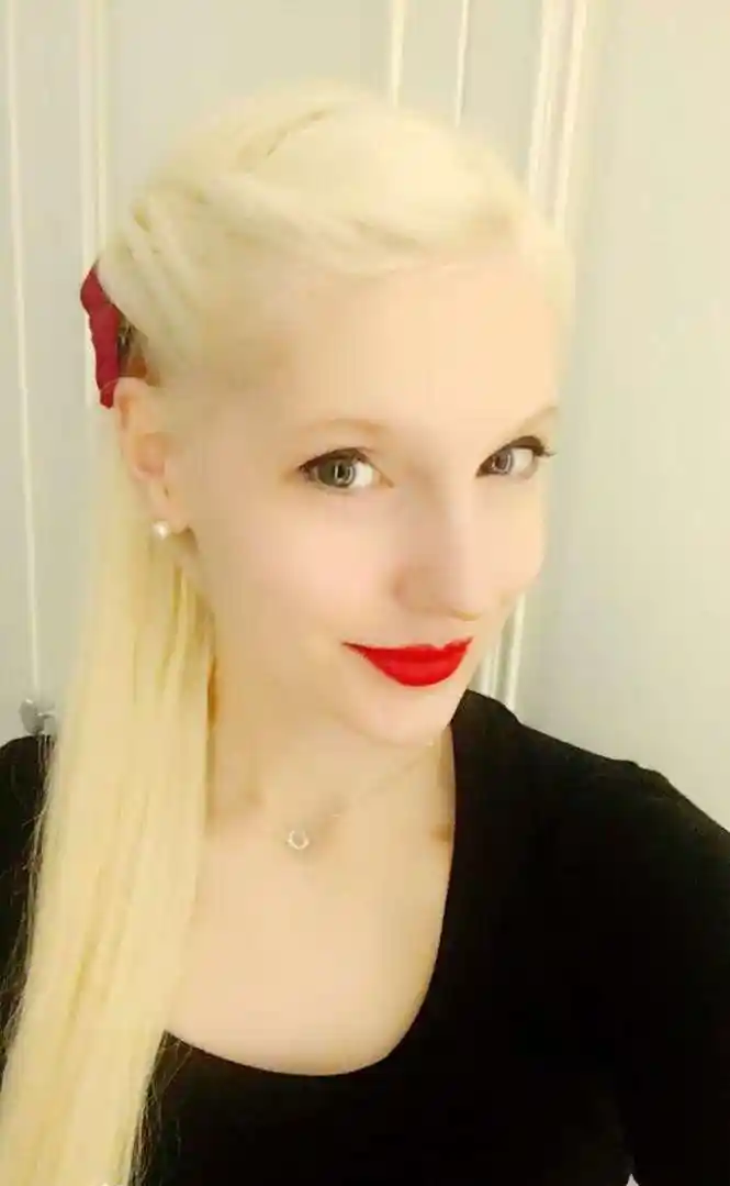 撒贝宁老婆近照曝光比婚前明显变胖网友难道是怀孕了