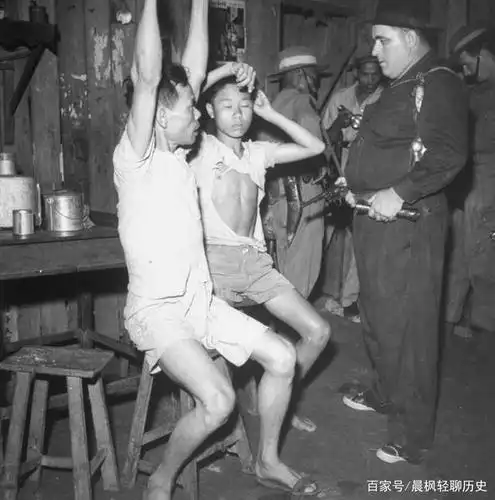 二战后英国殖民统治;被击毙的马来西亚游击队员惨遭曝尸