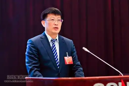 海螺集团2018年工作会议暨第三次职工(工会会员)代表大会开幕