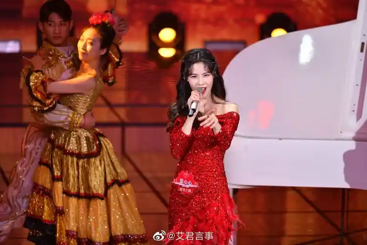 告诉您,张心心勇夺"星光大道"年度总冠军的秘密