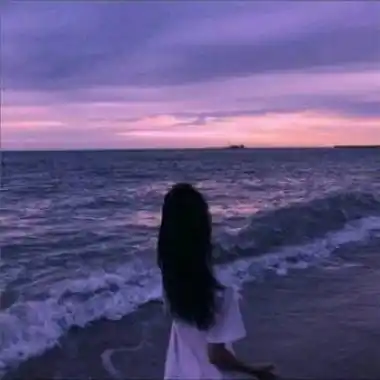 海边气质美女背影头像 自找的痛不敢喊痛