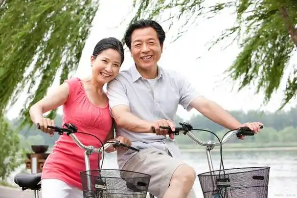 夫妻过了40岁之后,最好的生活方式是什么?