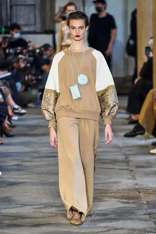 2021春夏秀场色彩与风格