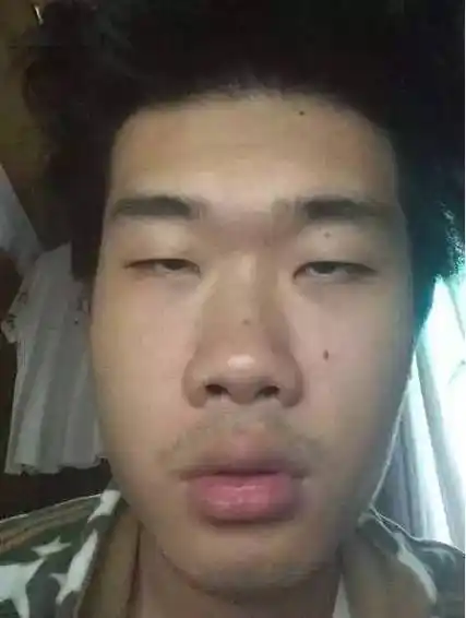 5,如果发了露全脸的自拍,就会掉粉