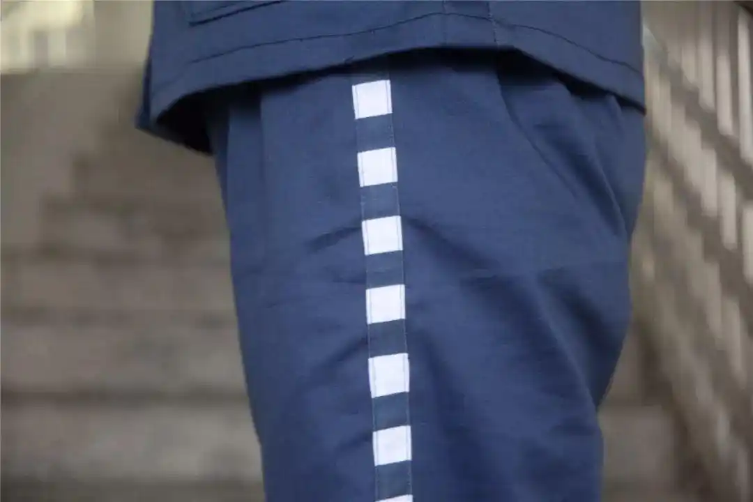 围观说说罪犯囚服的事