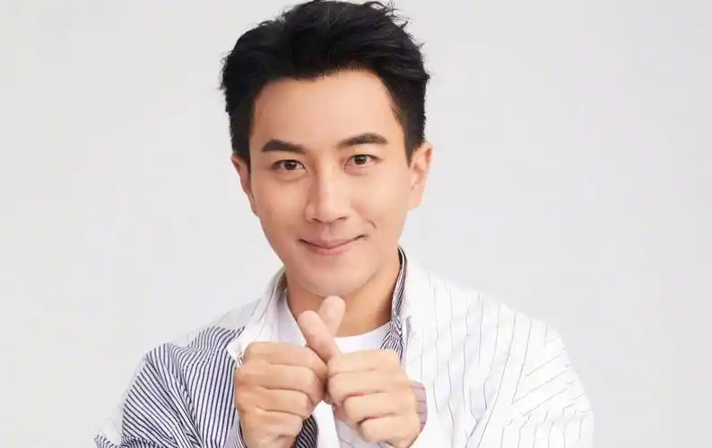 杨幂前夫刘恺威新剧,与女神陈都灵合作,像是父女cp_作品_演技