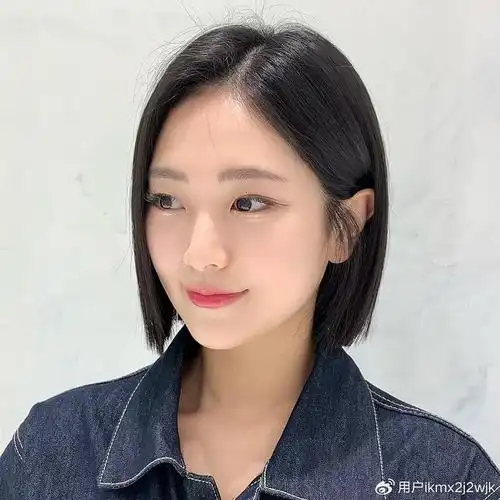 女士短发别乱剪,不如试试这几种,蓬松时尚很显瘦|短发|发型|脸型_新浪