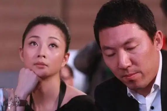 殷桃的三任丈夫沈俊成李金羽孙东海只有沈俊成是前夫