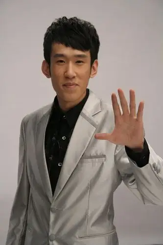 图文:辽视春晚主持人-于洋