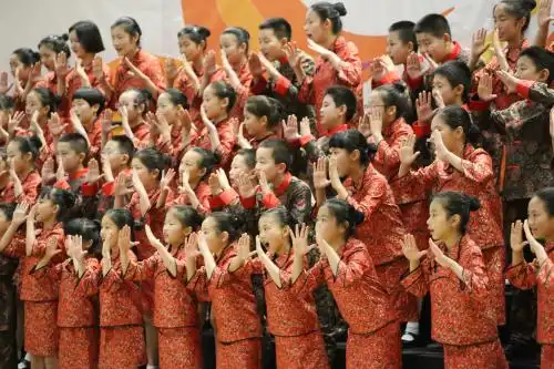 上海市日新实验小学"天空合唱团"获第九届"世界合唱比赛冠军赛"金奖