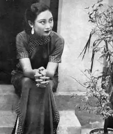 第一美女,27岁嫁给75岁老人,晚年凄惨在庙中度过_胡友松_李宗仁_夫人