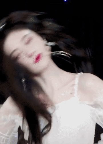 鞠婧祎孙珍妮动图