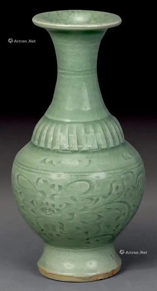 【清 龙泉缠枝纹瓶】拍卖品_图片_价格_鉴赏_清代单色釉瓷器_雅昌艺术