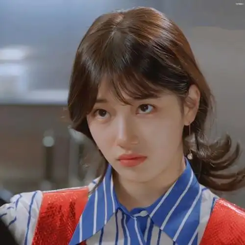 任意依恋裴秀智