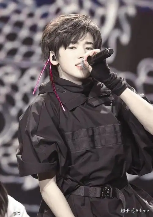 可以分享宋亚轩出圈神图吗