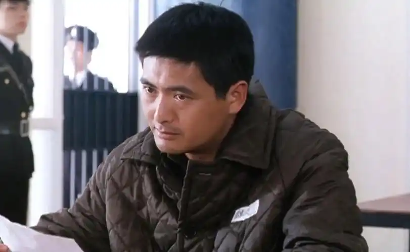 郑少秋的《笑看风云》,歌里满满的故事感,仿佛回到1994年!