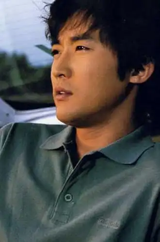 韩国影星系列——韩国最具独特魅力的男演员:安在旭